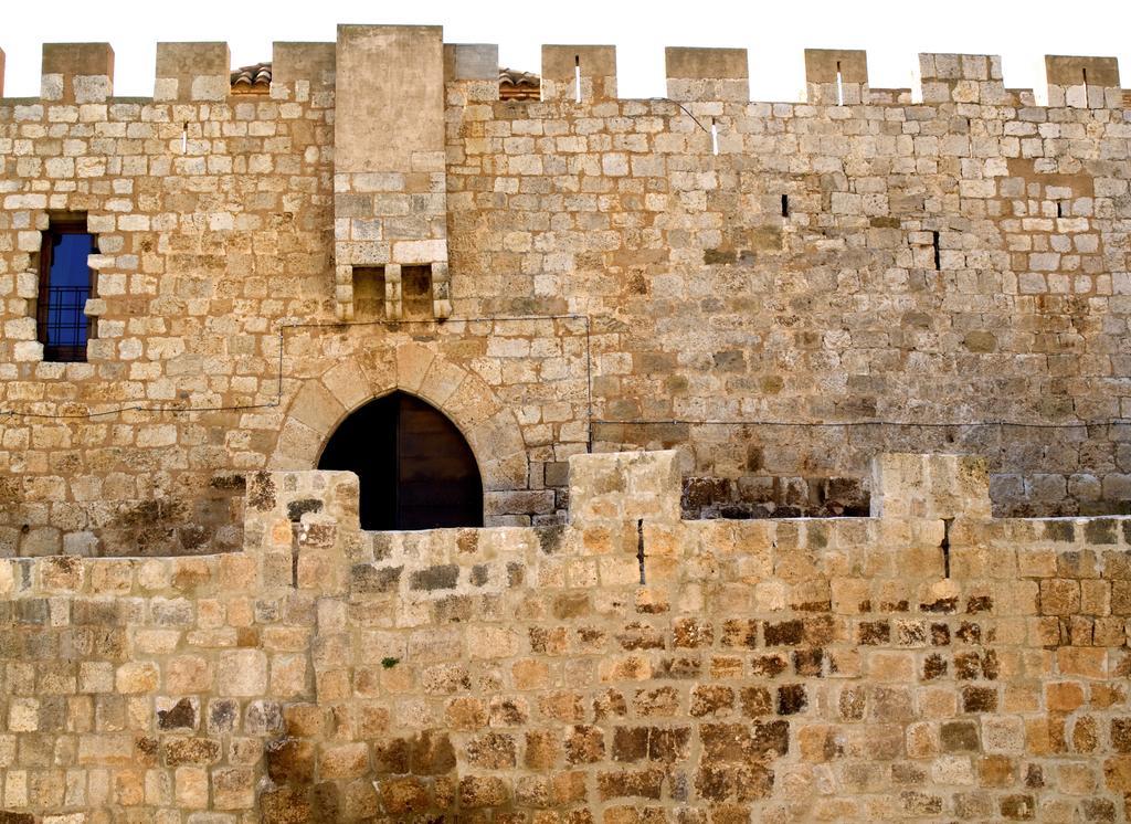 Castillo De Grisel מראה חיצוני תמונה